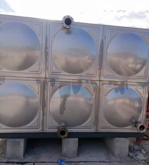 昆玉组合式不锈钢水箱，玻璃钢水箱的替代品，不锈钢冲压板组合水箱